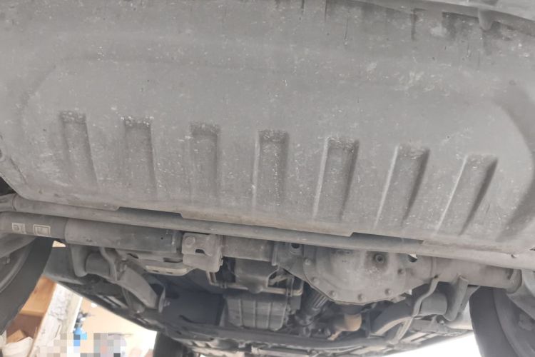 Used Jeep Wrangler 2019 2.0T Sahara Four-Door Version China VI Emission Standard Chassis Front