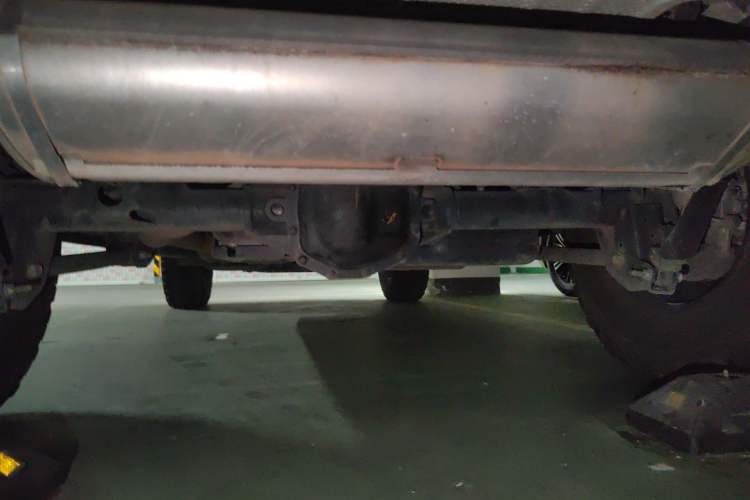 Used Jeep Wrangler 2019 2.0T automatic four-door hardtop parallel imported vehicle Chassis Rear