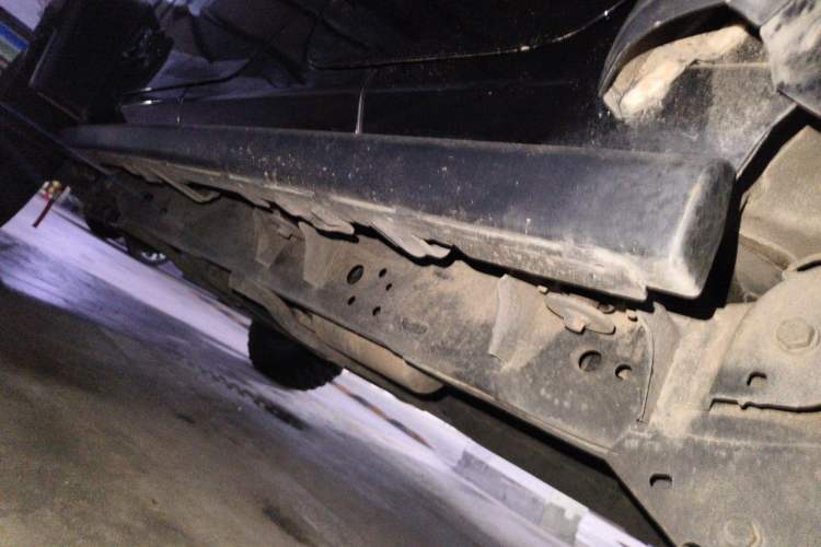 Used Jeep Wrangler 2019 2.0T Rubicon Four-Door Version China V Emission Standard Chassis Rear Left