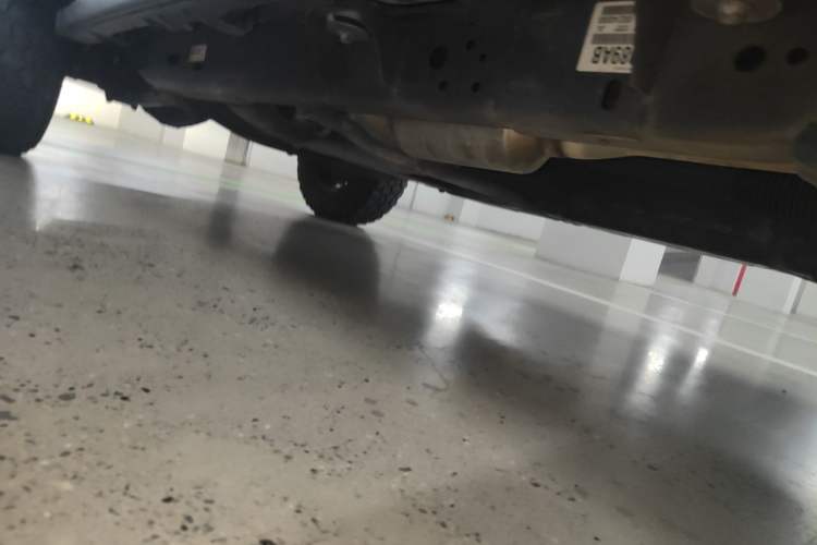 Used Jeep Wrangler 2019 2.0T Rubicon Four-Door Version China VI Emission Standard Chassis Rear Left