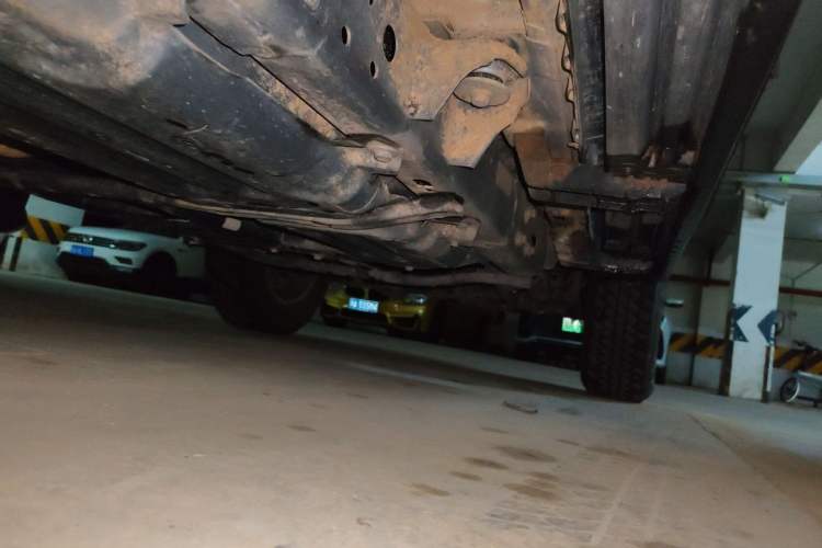 Used Jeep Wrangler 2019 2.0T Sahara Four-Door Electric Convertible China VI Emission Standard Chassis Rear Right