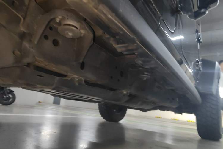 Used Jeep Wrangler 2019 2.0T Rubicon Four-Door Version China VI Emission Standard Chassis Rear Right