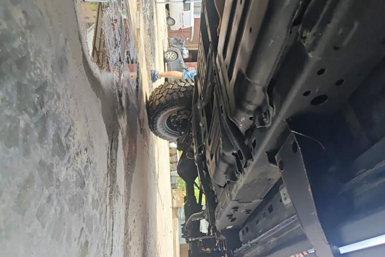 Used Jeep Wrangler 2019 2.0T Sahara Four-Door Version China VI Emission Standard Chassis Rear Right