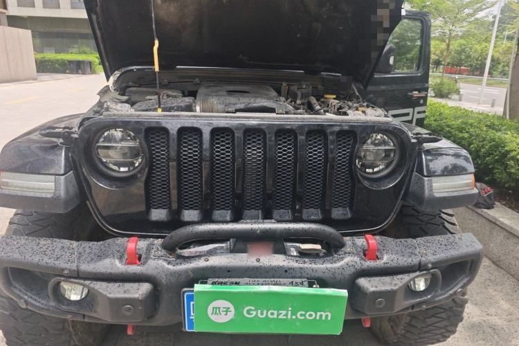 Used Jeep Wrangler 2019 2.0T Sahara 4-Door Version China V Standard Engine Bay