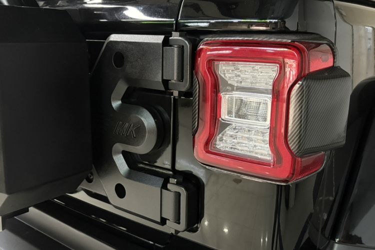 Used Jeep Wrangler 2019 2.0T Sahara Four-Door Version China VI Emission Standard Exterior 1