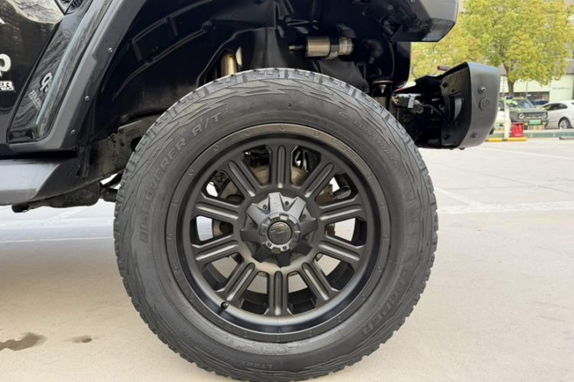 Used Jeep Wrangler 2019 2.0T Sahara Four-Door Version China VI Emission Standard Exterior 10