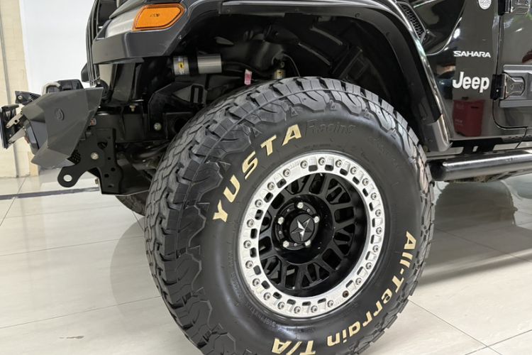 Used Jeep Wrangler 2019 2.0T Sahara Four-Door Version China VI Emission Standard Exterior 12