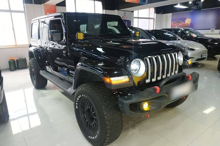 Used Jeep Wrangler 2019 2.0T Sahara Four-Door Version China VI Emission Standard Exterior 2