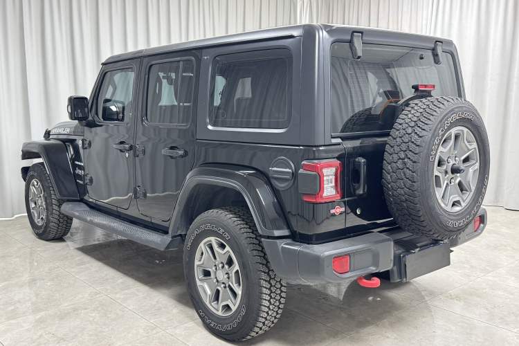 Used Jeep Wrangler 2019 2.0T Sahara 4-Door Version China V Standard Exterior 4