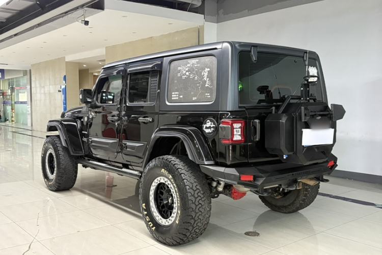 Used Jeep Wrangler 2019 2.0T Sahara Four-Door Version China VI Emission Standard Exterior 5