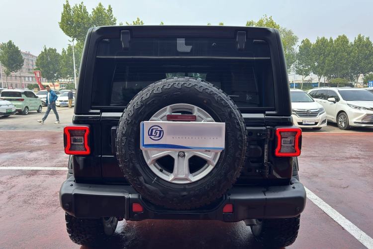 Used Jeep Wrangler 2019 2.0T Sahara Four-Door Version China VI Emission Standard Exterior 5