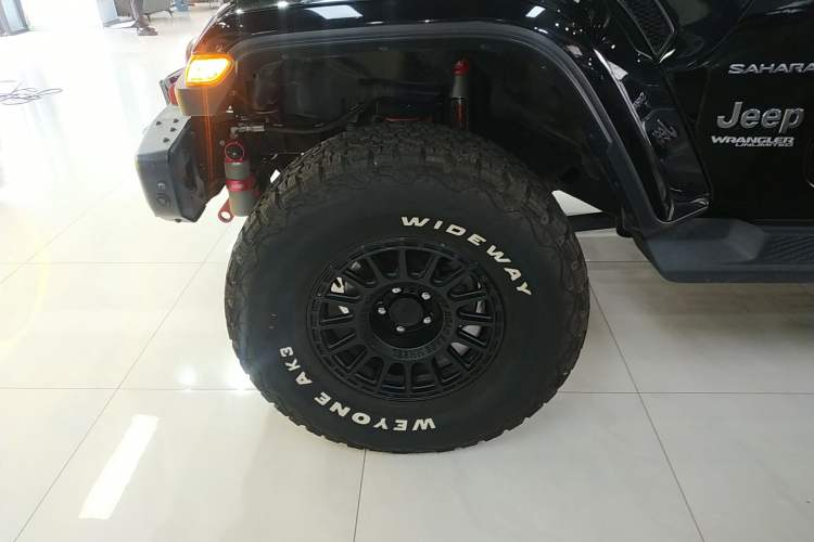 Used Jeep Wrangler 2019 2.0T Sahara Four-Door Version China VI Emission Standard Exterior 7
