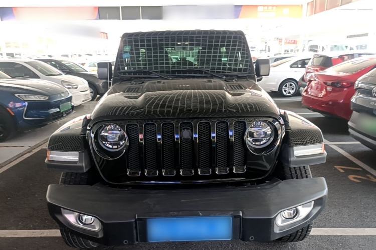 Used Jeep Wrangler 2019 2.0T Sahara Four-Door Version China VI Emission Standard Front
