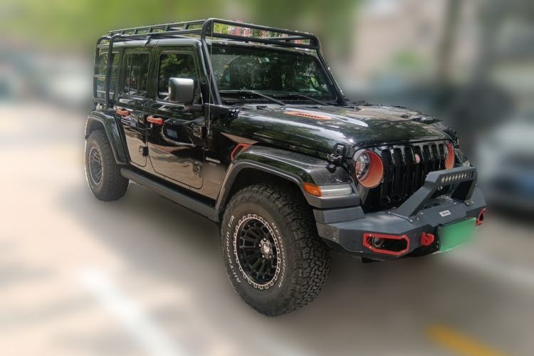 Used Jeep Wrangler 2019 2.0T Sahara 4-Door Version China V Standard Front Right 45 Deg