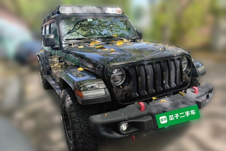 Used Jeep Wrangler 2019 2.0T Sahara 4-Door Version China V Standard Front Right 45 Deg