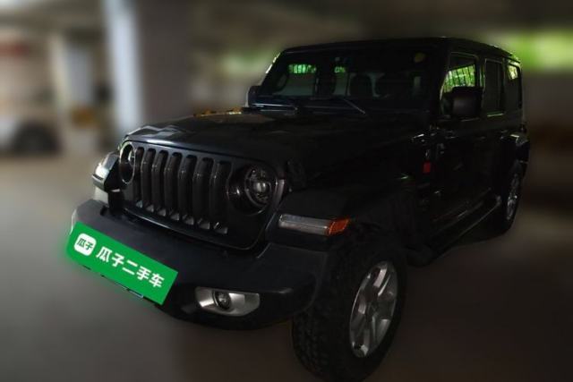 Used Jeep Wrangler 2019 2.0T Sahara Four-Door Electric Convertible China VI Emission Standard