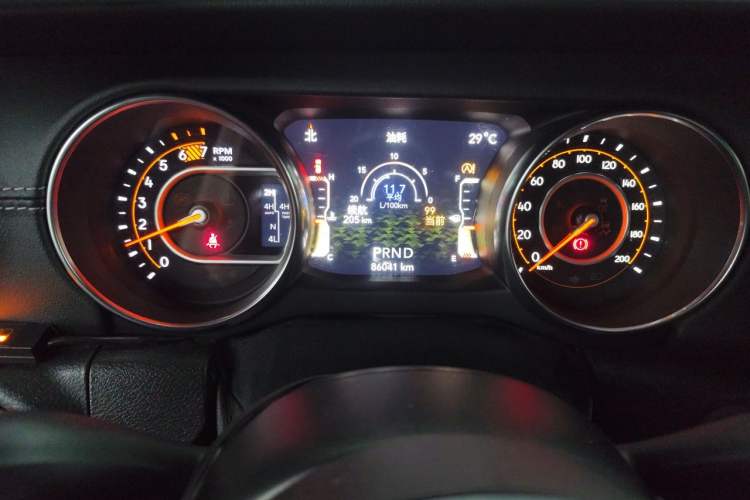 Used Jeep Wrangler 2019 2.0T Sahara Four-Door Version China VI Emission Standard Instrument Cluster
