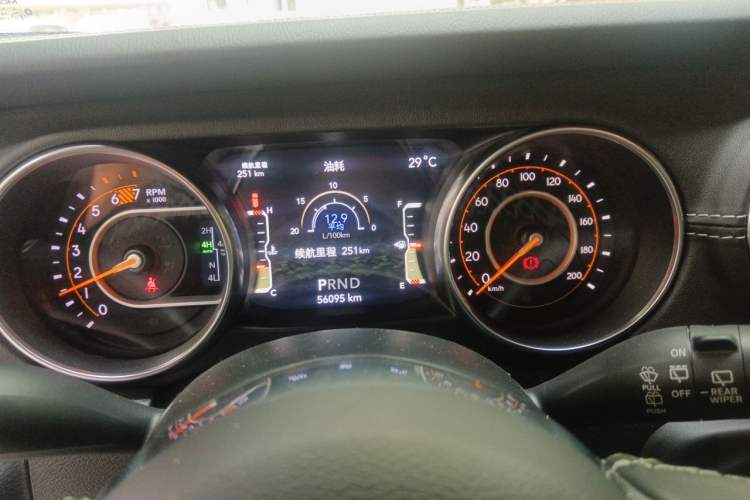 Used Jeep Wrangler 2019 2.0T Sahara 4-Door Version China V Standard Instrument Cluster