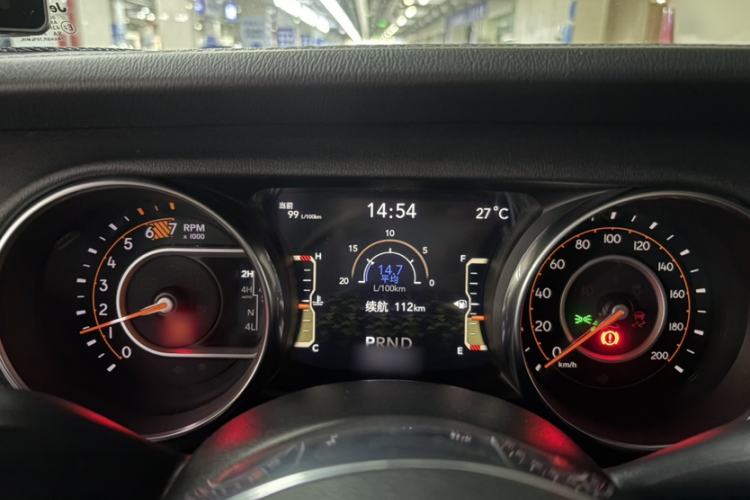 Used Jeep Wrangler 2019 2.0T Sahara Four-Door Version China VI Emission Standard Instrument Cluster