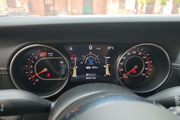 Used Jeep Wrangler 2019 2.0T Sahara Four-Door Version China VI Emission Standard Instrument Cluster