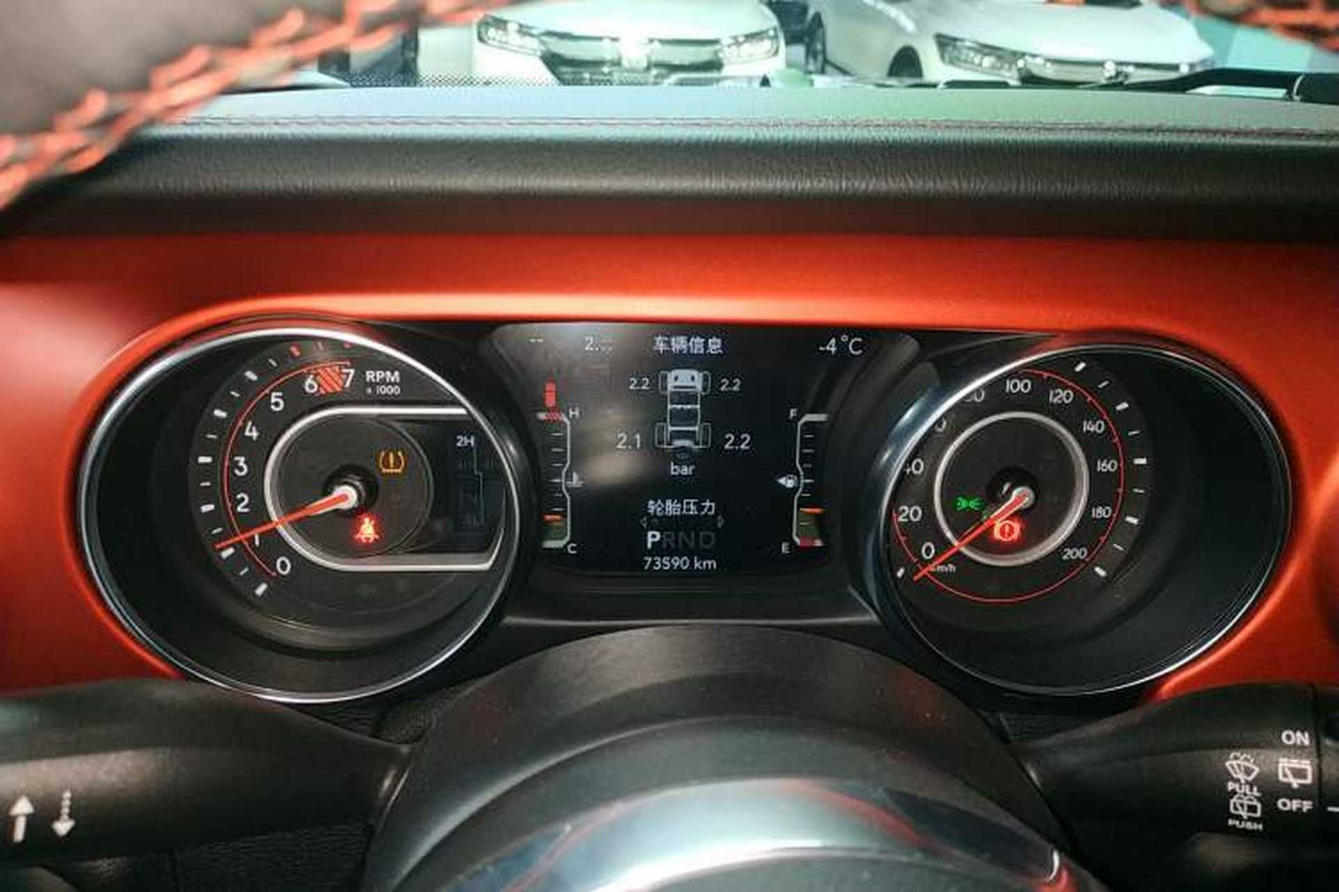 Used Jeep Wrangler 2019 2.0T Rubicon Four-Door Version China VI Emission Standard Instrument Cluster