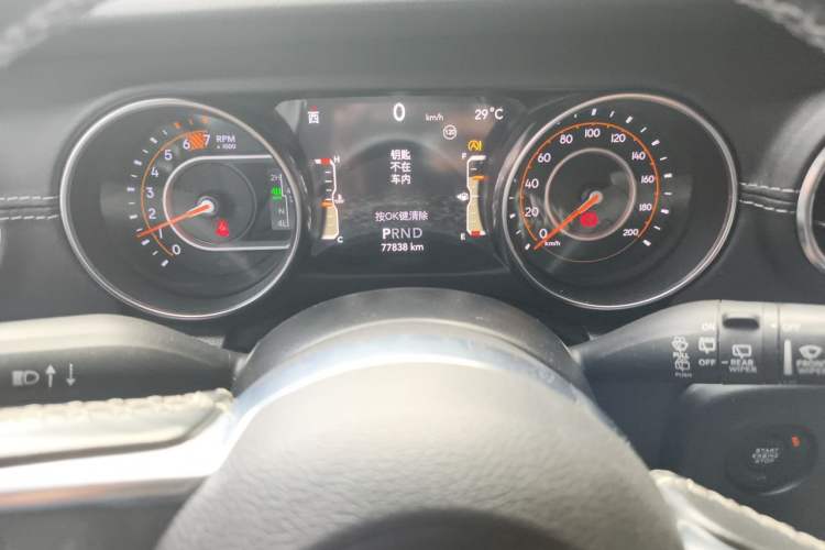 Used Jeep Wrangler 2019 2.0T Sahara Four-Door Version China VI Emission Standard Instrument Cluster