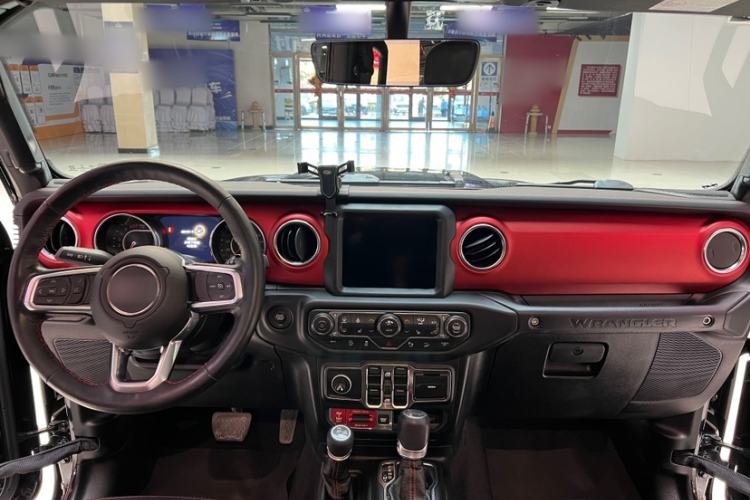 Used Jeep Wrangler 2019 2.0T Rubicon Four-Door Version China VI Emission Standard Interior 1