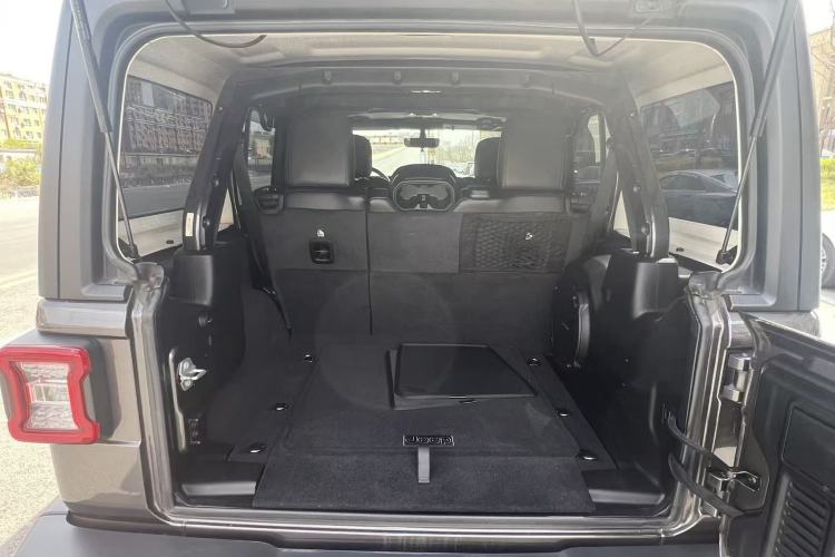 Used Jeep Wrangler 2019 2.0T Rubicon Four-Door Version China VI Emission Standard Interior 7