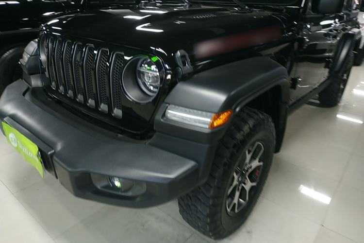 Used Jeep Wrangler 2019 2.0T Rubicon Four-Door Version China VI Emission Standard Left Front Headlight