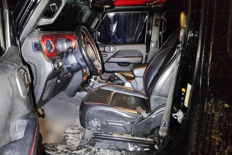Used Jeep Wrangler 2019 2.0T Rubicon Four-Door Version China V Emission Standard Left Front Seat