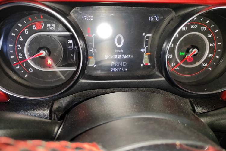 Used Jeep Wrangler 2019 2.0T Rubicon Four-Door Version China V Emission Standard Odometer Close Up