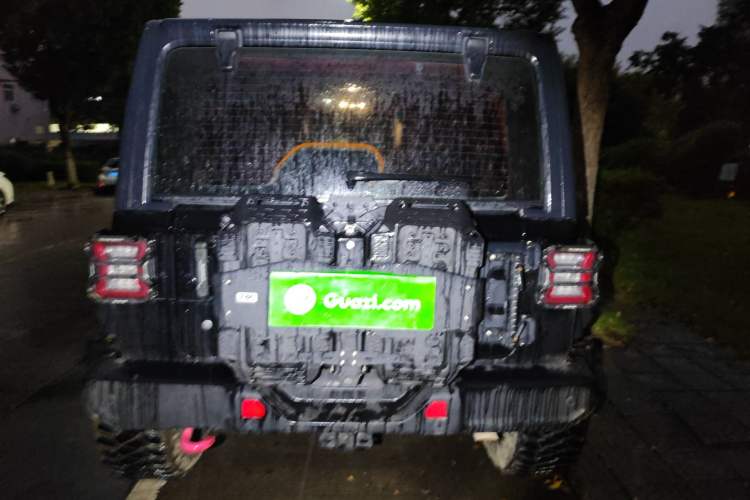 Used Jeep Wrangler 2019 2.0T Rubicon Four-Door Version China V Emission Standard Rear