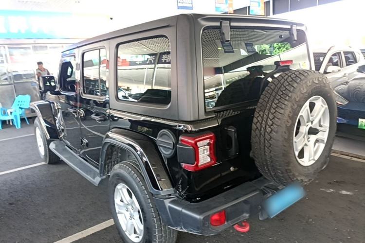 Used Jeep Wrangler 2019 2.0T Sahara Four-Door Version China VI Emission Standard Rear Left 45 Deg