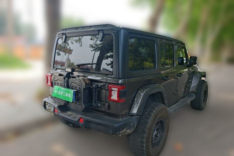 Used Jeep Wrangler 2019 2.0T Sahara Four-Door Version China VI Emission Standard Rear Right 45 Deg