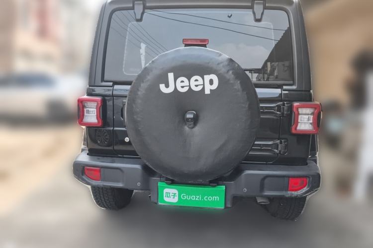 Used Jeep Wrangler 2019 2.0T Sahara Four-Door Version China VI Emission Standard Rear
