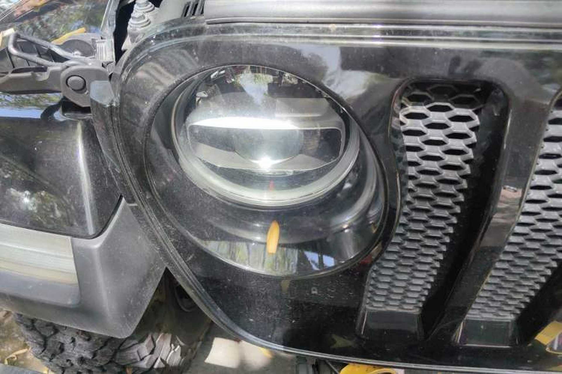 Used Jeep Wrangler 2019 2.0T Sahara 4-Door Version China V Standard Right Front Headlight