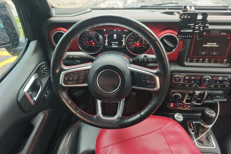 Used Jeep Wrangler 2019 2.0T Rubicon Four-Door Version China VI Emission Standard Steering Wheel