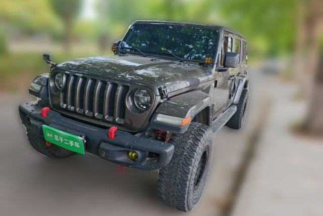 Used Jeep Wrangler 2019 2.0T Sahara Four-Door Version China VI Emission Standard