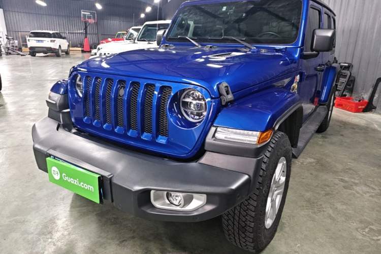 Used Jeep Wrangler 2019 2.0T Sahara Four-Door Version China VI Emission Standard Guazi used car, China used car export, Used car for sale, Used  cars, Cheapest cars for sale