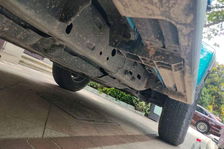 Used Jeep Wrangler 2019 2.0T Sahara Two-Door Version China V Emission Standard Chassis Rear Right