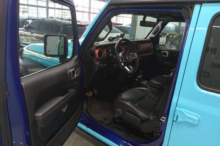 Used Jeep Wrangler 2019 2.0T Rubicon Four-Door Version China VI Emission Standard Driver Seat