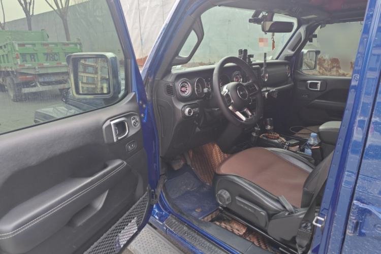 Used Jeep Wrangler 2019 2.0T Sahara 4-Door Version China V Standard Driver Seat