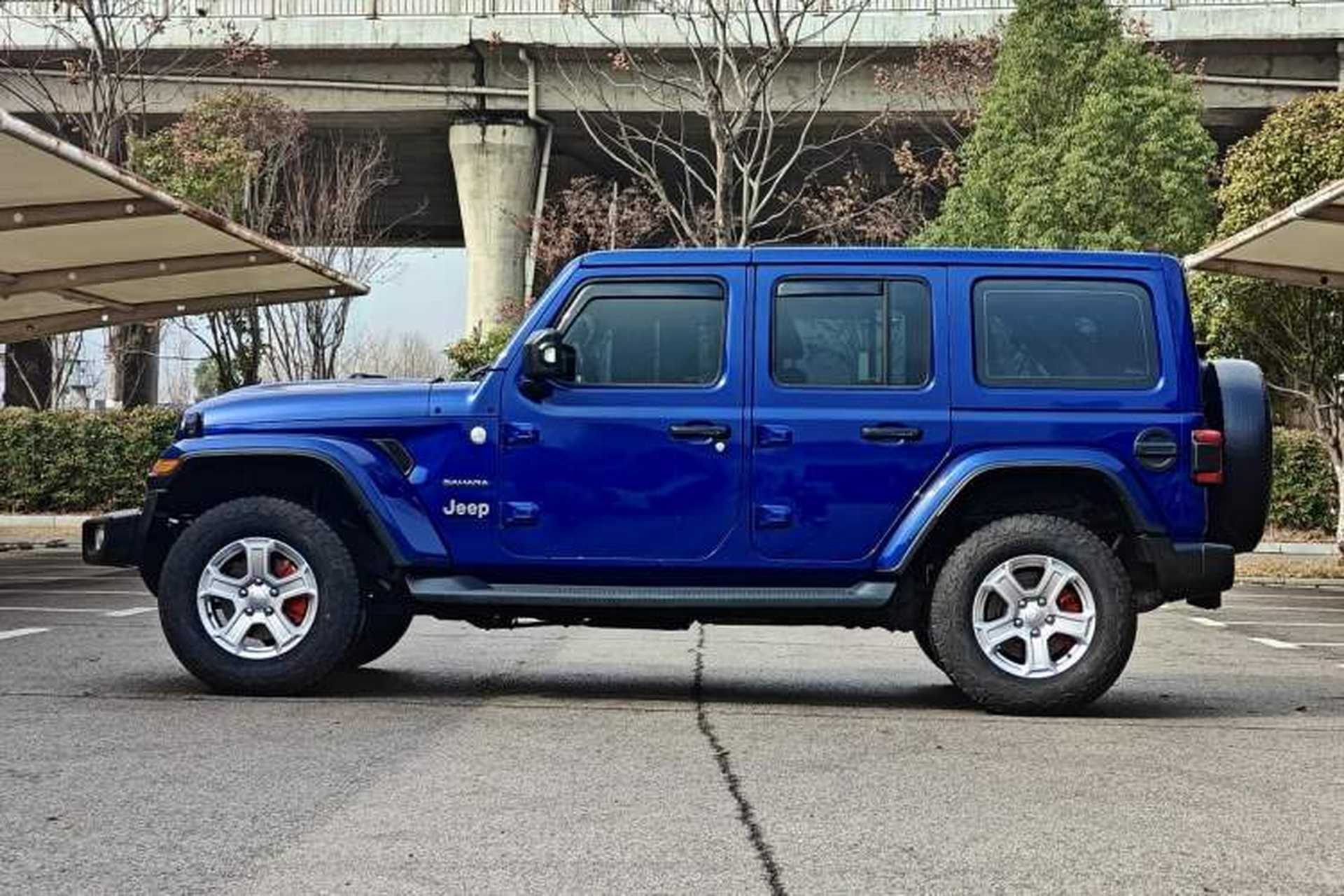 Used Jeep Wrangler 2019 2.0T Sahara Four-Door Brilliant Top Version China VI Emission Standard Exterior 2