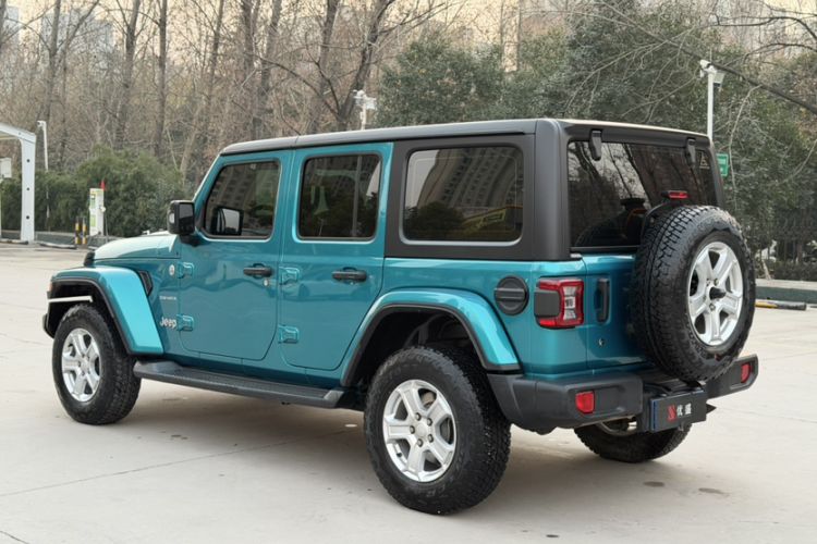 Used Jeep Wrangler 2019 2.0T Sahara Four-Door Version China VI Emission Standard Exterior 3