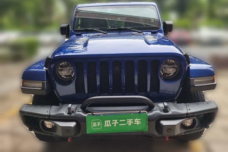 Used Jeep Wrangler 2019 2.0T Sahara Four-Door Version China VI Emission Standard Front