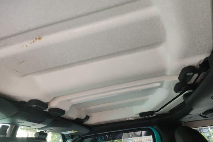 Used Jeep Wrangler 2019 2.0T Sahara Two-Door Version China V Emission Standard Headliner