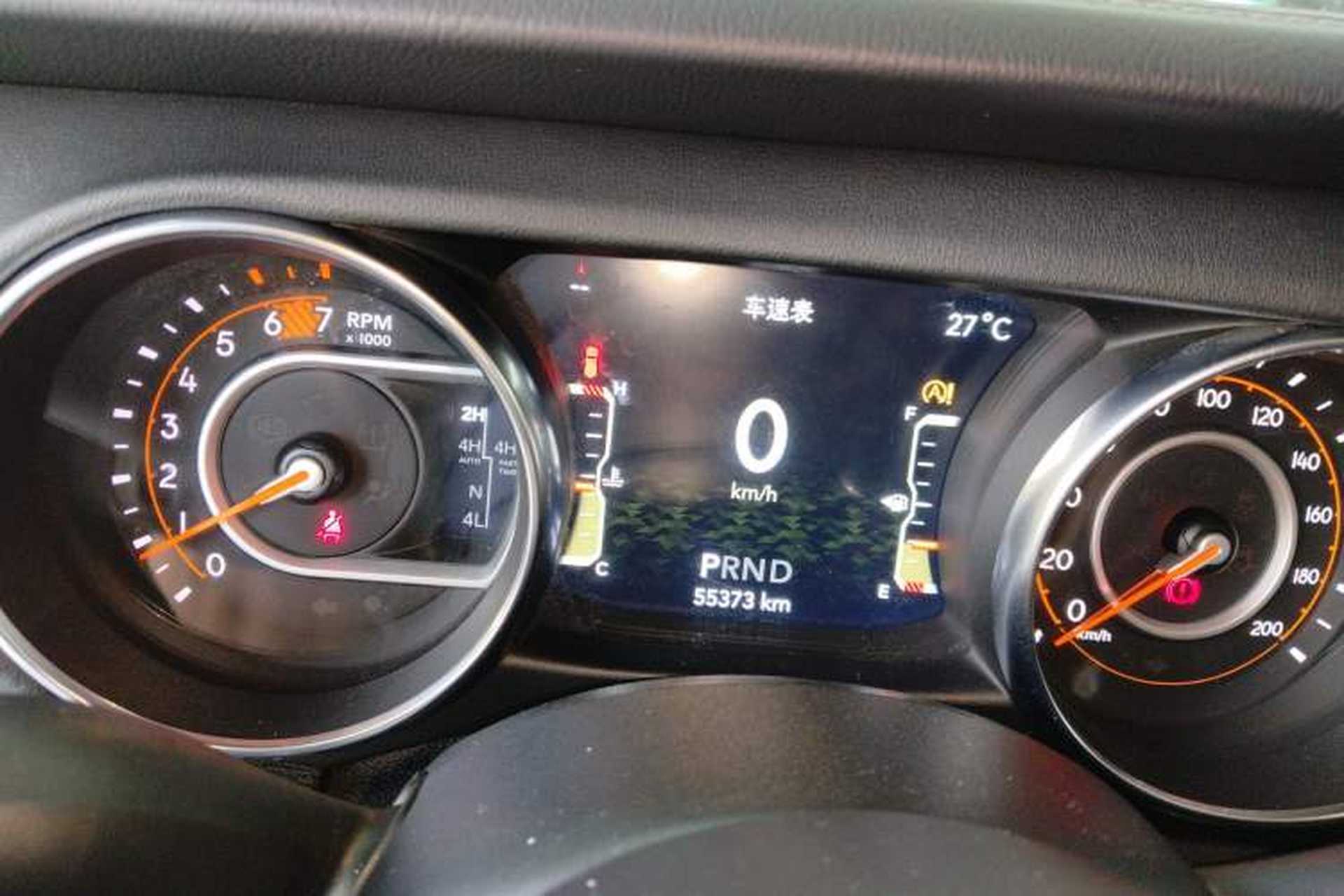 Used Jeep Wrangler 2019 2.0T Sahara Four-Door Brilliant Top Version China VI Emission Standard Instrument Cluster