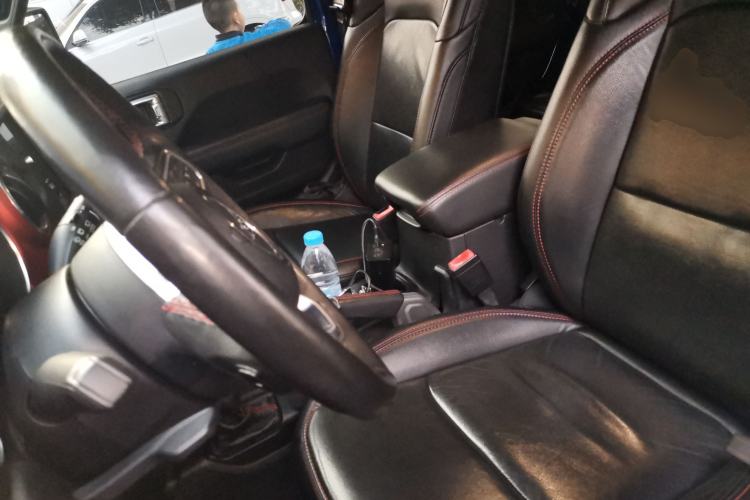 Used Jeep Wrangler 2019 2.0T Rubicon Four-Door Version China VI Emission Standard Left Front Seat