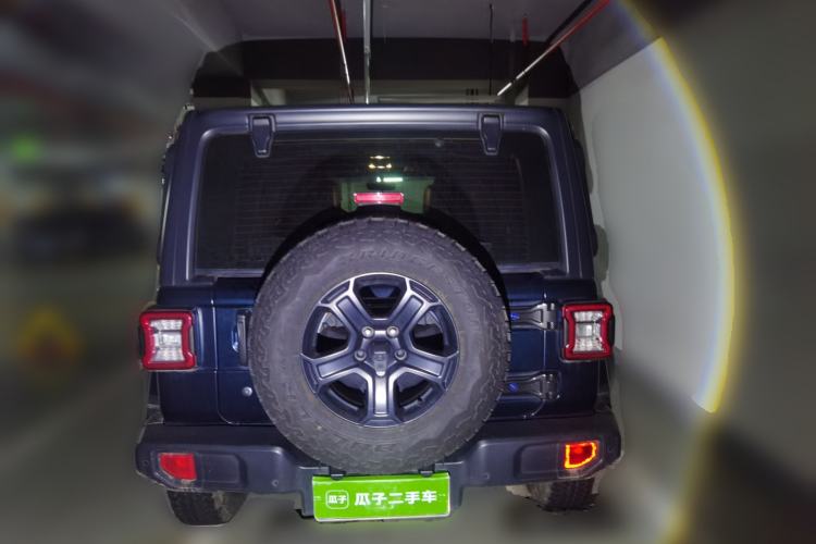 Used Jeep Wrangler 2019 2.0T Sahara Four-Door Version China VI Emission Standard Rear