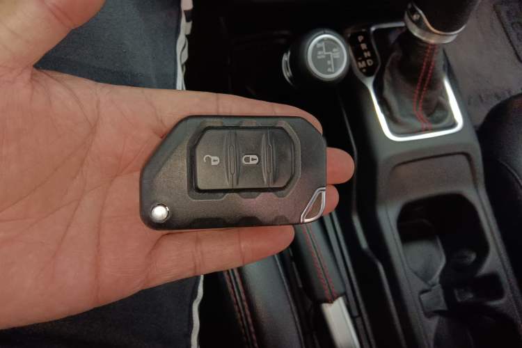 Used Jeep Wrangler 2019 2.0T Rubicon Four-Door Version China VI Emission Standard Vehicle Key